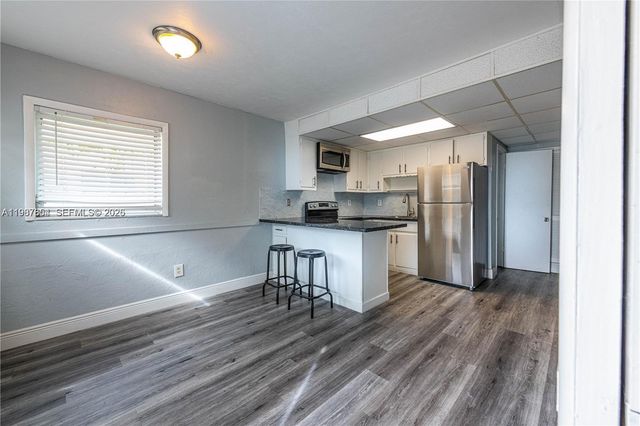 327 SW 20th St 3, Fort Lauderdale, FL 33315