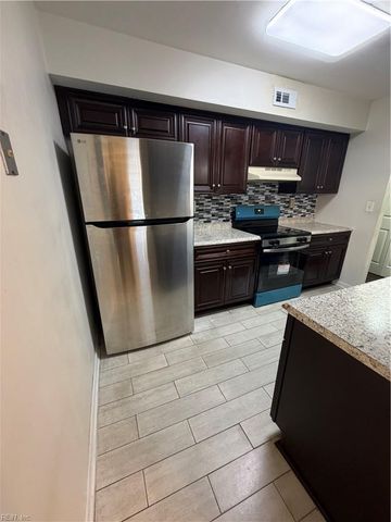 5501 Amhurst CT, Virginia Beach, VA 23462