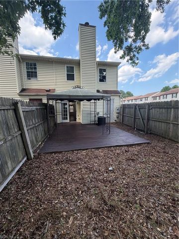 5501 Amhurst CT, Virginia Beach, VA 23462