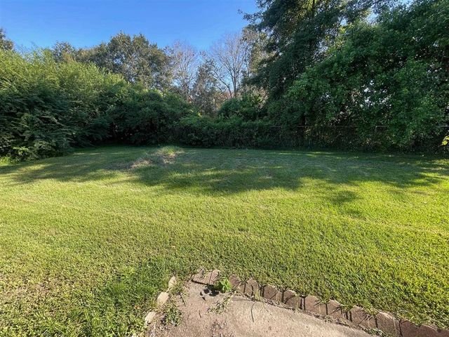 1400 Cactus Drive, Lake Charles, LA 70607