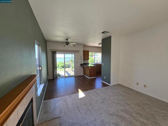 116 Bayhurst Dr, Vallejo, CA 94591