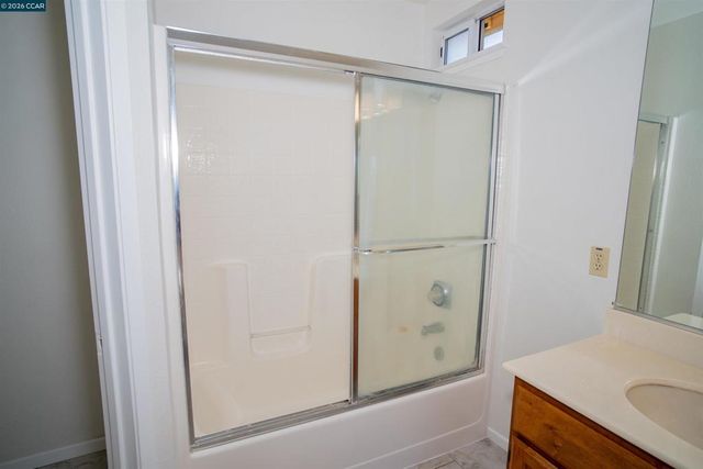 116 Bayhurst Dr, Vallejo, CA 94591