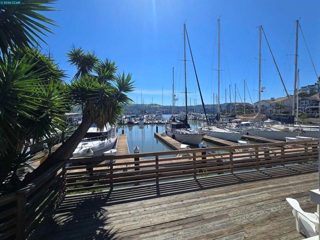 116 Bayhurst Dr, Vallejo, CA 94591