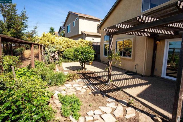 116 Bayhurst Dr, Vallejo, CA 94591