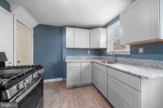 417 FOREST DR, Wilmington, DE 19804
