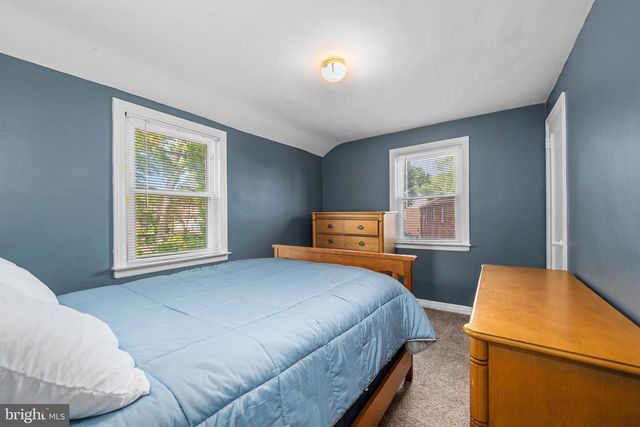 417 FOREST DR, Wilmington, DE 19804