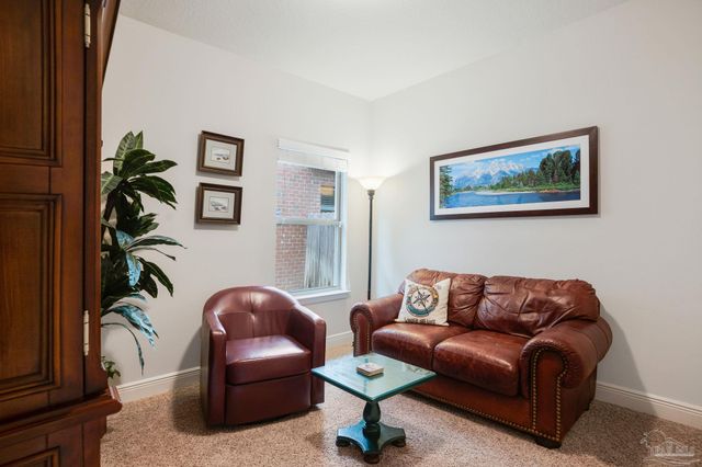 1696 Waterford Sound Blvd, Gulf Breeze, FL 32563