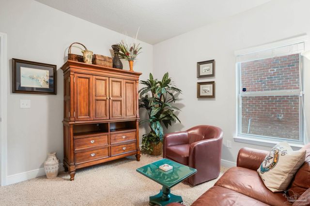 1696 Waterford Sound Blvd, Gulf Breeze, FL 32563