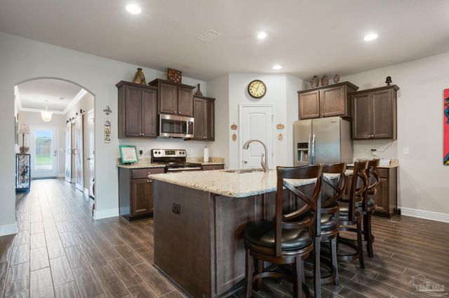 1696 Waterford Sound Blvd, Gulf Breeze, FL 32563