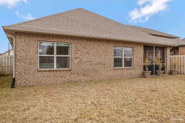 1696 Waterford Sound Blvd, Gulf Breeze, FL 32563