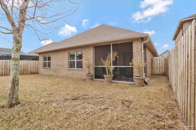 1696 Waterford Sound Blvd, Gulf Breeze, FL 32563