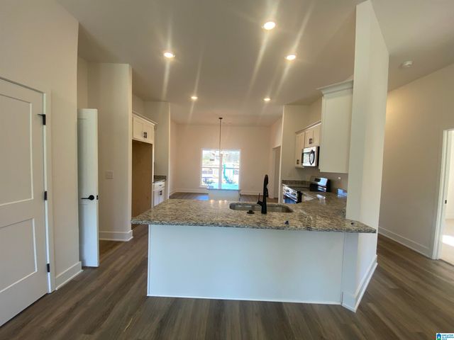 664 JAMESTOWN CIRCLE, Montevallo, AL 35115