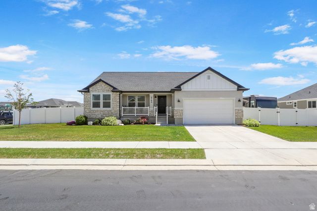 4764 N GUNSIGHT PEAK DR, Eagle Mountain, UT 84005