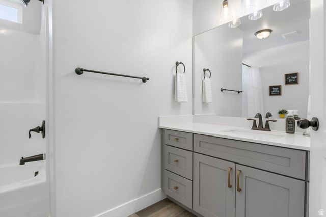 4764 N GUNSIGHT PEAK DR, Eagle Mountain, UT 84005