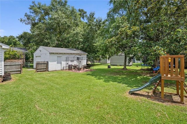 2915 Brierwood Drive, Mobile, AL 36606