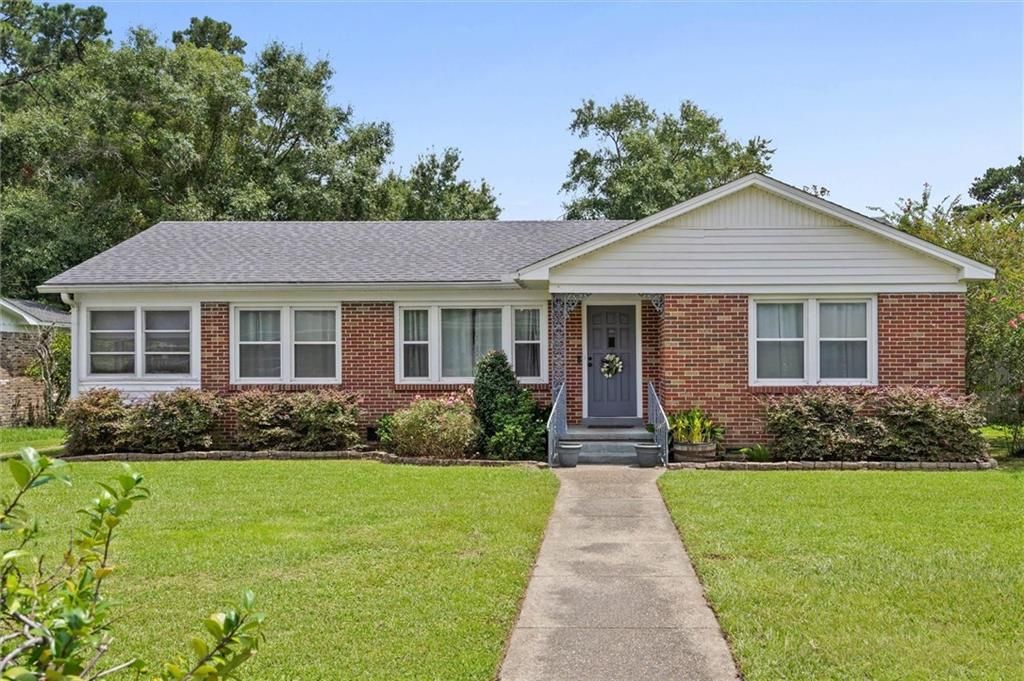 2915 Brierwood Drive, Mobile, AL 36606