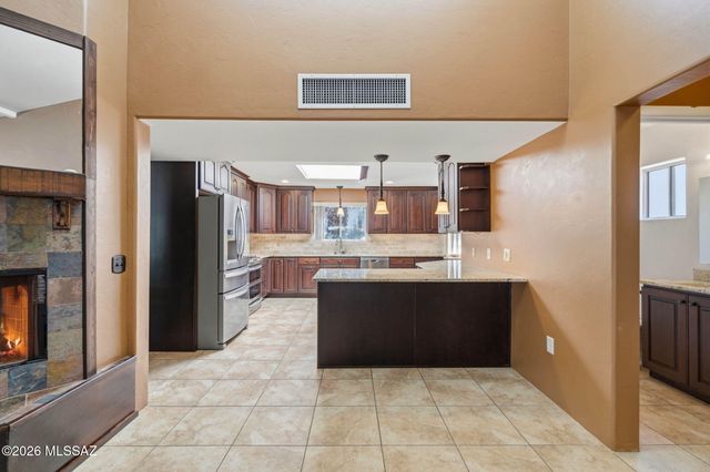 280 S Brown Avenue, Tucson, AZ 85710