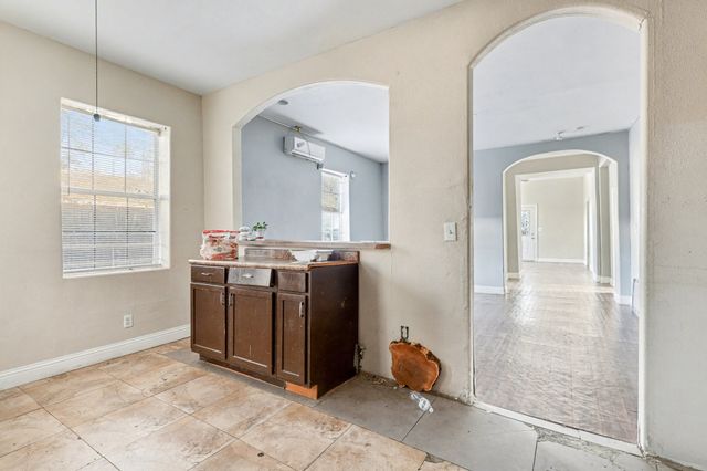 3733 Alsbury Street, Dallas, TX 75216