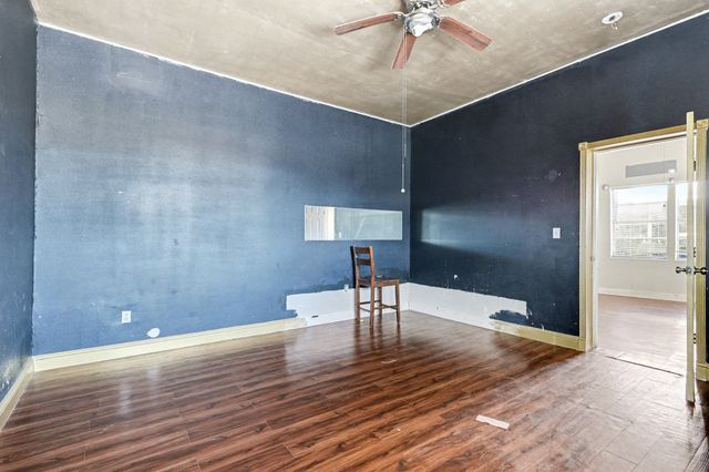 3733 Alsbury Street, Dallas, TX 75216