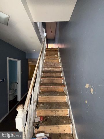 5804 CEDARHURST ST, Philadelphia, PA 19143