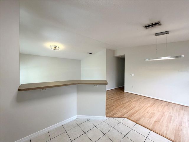 1717 W NASSAU STREET A, Tampa, FL 33607