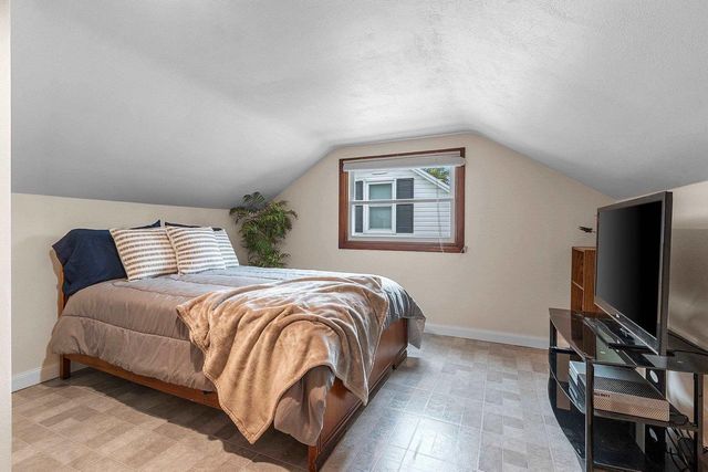 1344 HASTINGS STREET, Green Bay, WI 54301