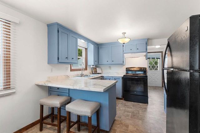 1344 HASTINGS STREET, Green Bay, WI 54301