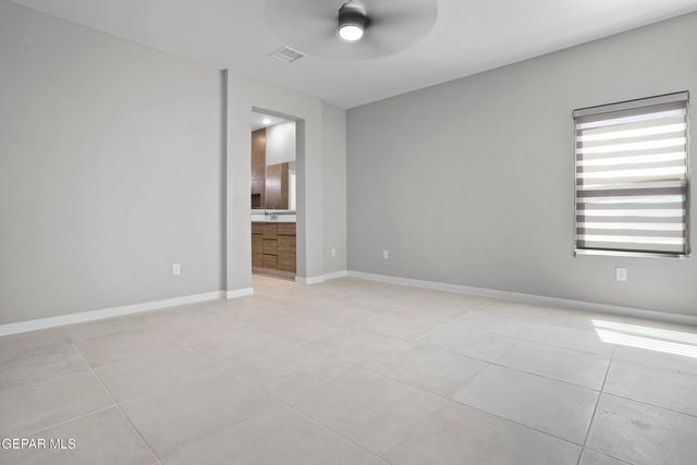 2358 ENCHANTED PEAKS, El Paso, TX 79911