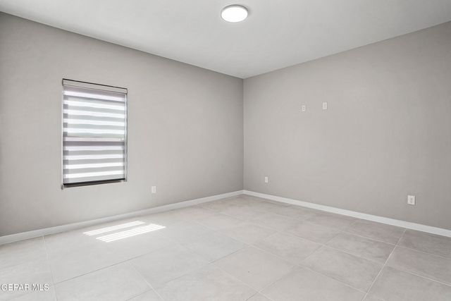 2358 ENCHANTED PEAKS, El Paso, TX 79911