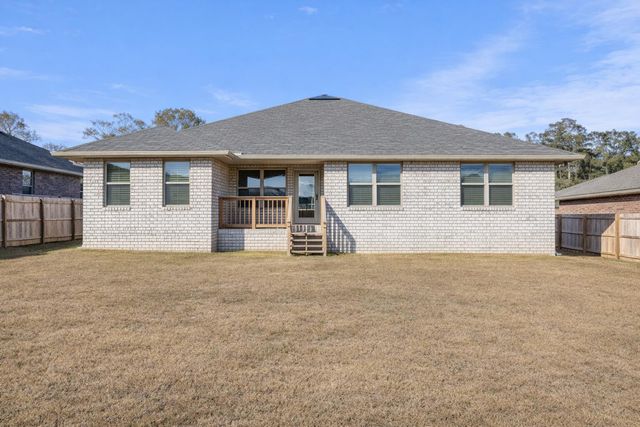5839 Crestlake Drive, Crestview, FL 32536