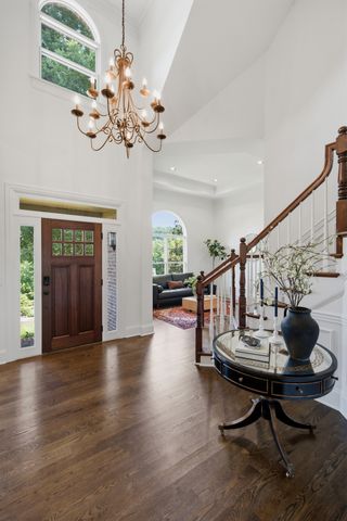 1112 Radnor Glen Dr, Brentwood, TN 37027