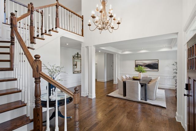 1112 Radnor Glen Dr, Brentwood, TN 37027