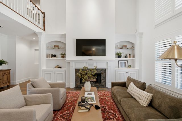 1112 Radnor Glen Dr, Brentwood, TN 37027