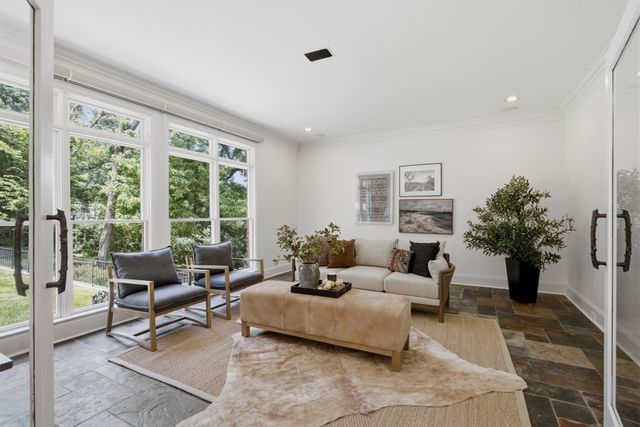 1112 Radnor Glen Dr, Brentwood, TN 37027