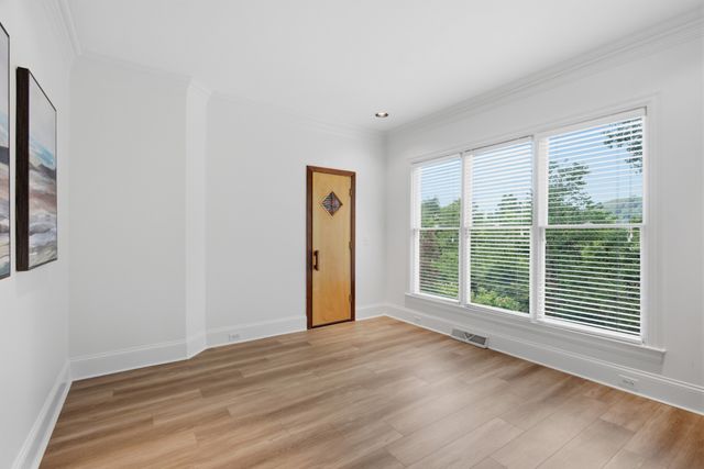 1112 Radnor Glen Dr, Brentwood, TN 37027