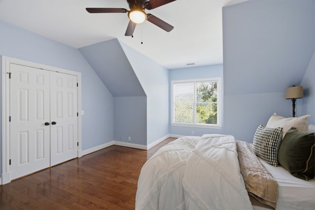 1112 Radnor Glen Dr, Brentwood, TN 37027