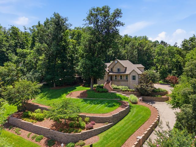 1112 Radnor Glen Dr, Brentwood, TN 37027