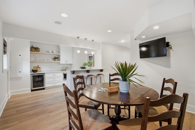 1112 Radnor Glen Dr, Brentwood, TN 37027