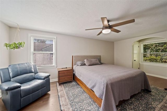 7411 Campbell Street, Kansas City, MO 64131