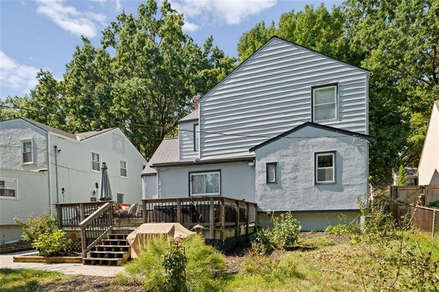 7411 Campbell Street, Kansas City, MO 64131