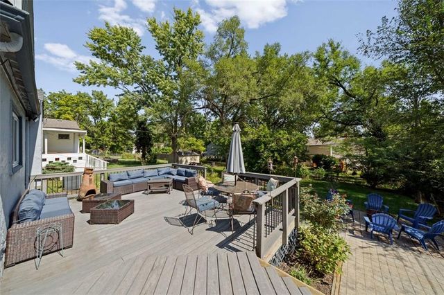 7411 Campbell Street, Kansas City, MO 64131