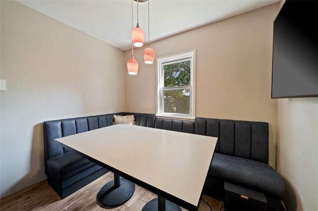 7411 Campbell Street, Kansas City, MO 64131
