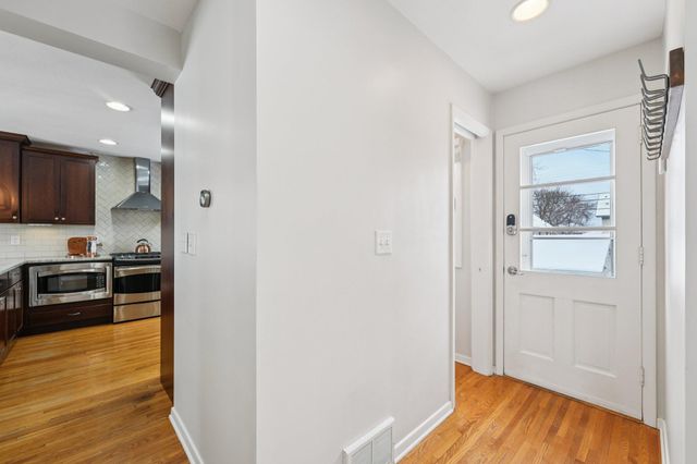 4940 Harriet Avenue, Minneapolis, MN 55419