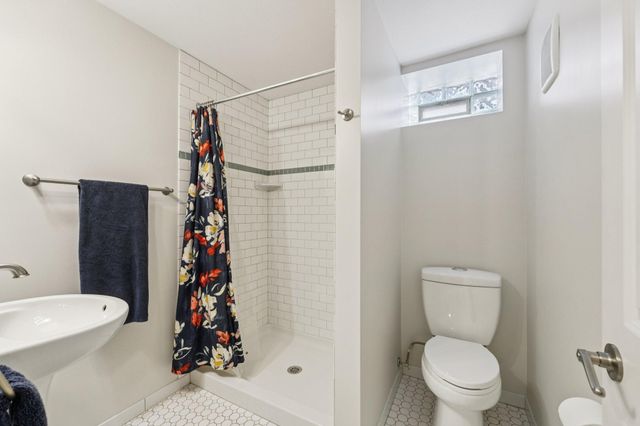 4940 Harriet Avenue, Minneapolis, MN 55419