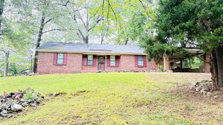 2753 E SKYLINE CIR, Memphis, TN 38127