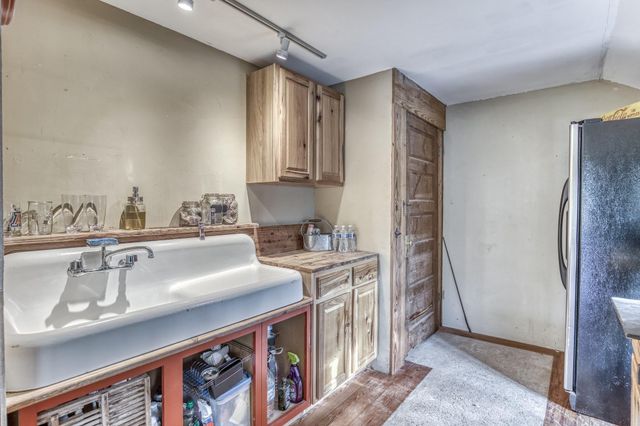 242 Cody LN, Bastrop, TX 78602