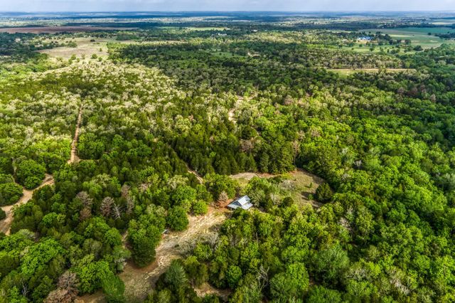 242 Cody LN, Bastrop, TX 78602