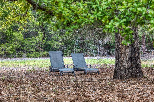 242 Cody LN, Bastrop, TX 78602