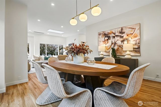 604 N 44th Street, Seattle, WA 98103