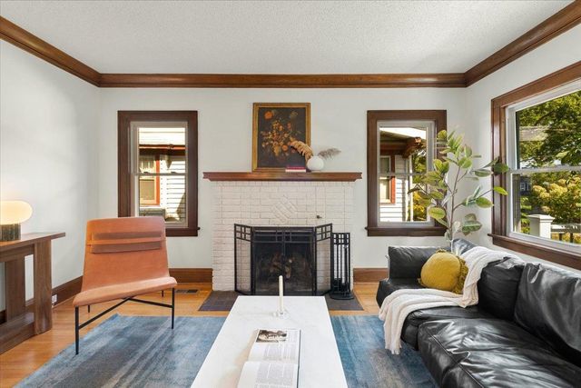 2606 Hayes Street NE, Minneapolis, MN 55418